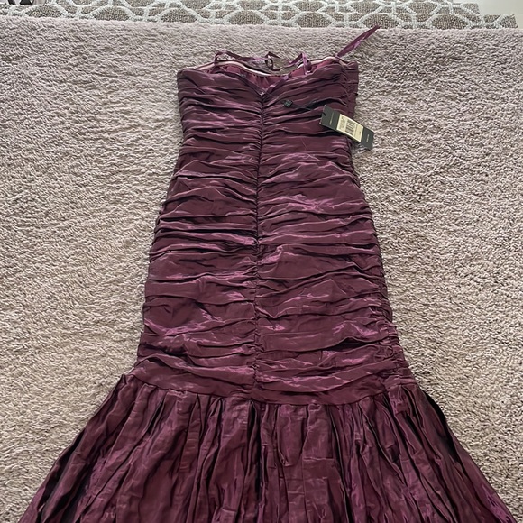 BCBG floor length gown/prom dress 👗 - Picture 3 of 11